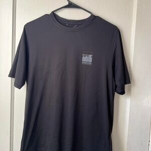 Patagonia men's‎ black tee